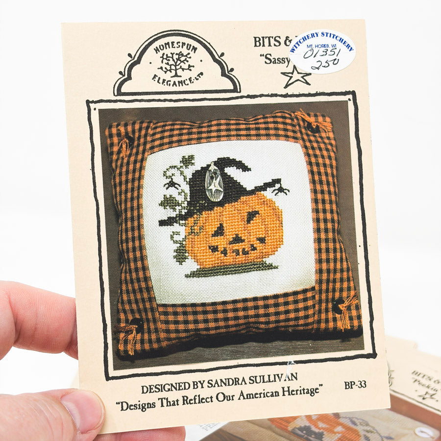 Bits & Pieces – Homespun Elegance Cross Stitch Patterns