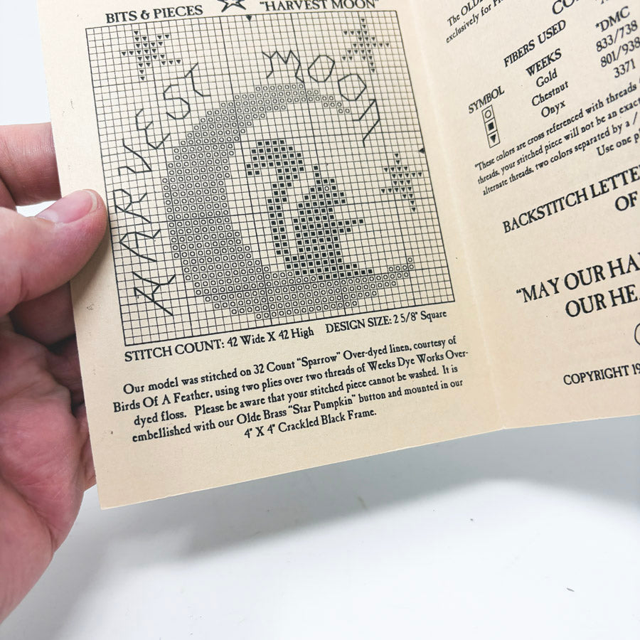 Bits & Pieces – Homespun Elegance Cross Stitch Patterns