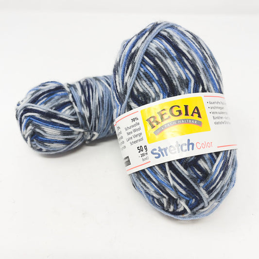 Bundle of Regia Stretch Yarn (2)