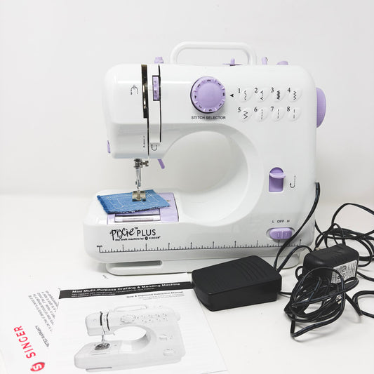 Singer Pixie Plus Sewing Machine – Like New!