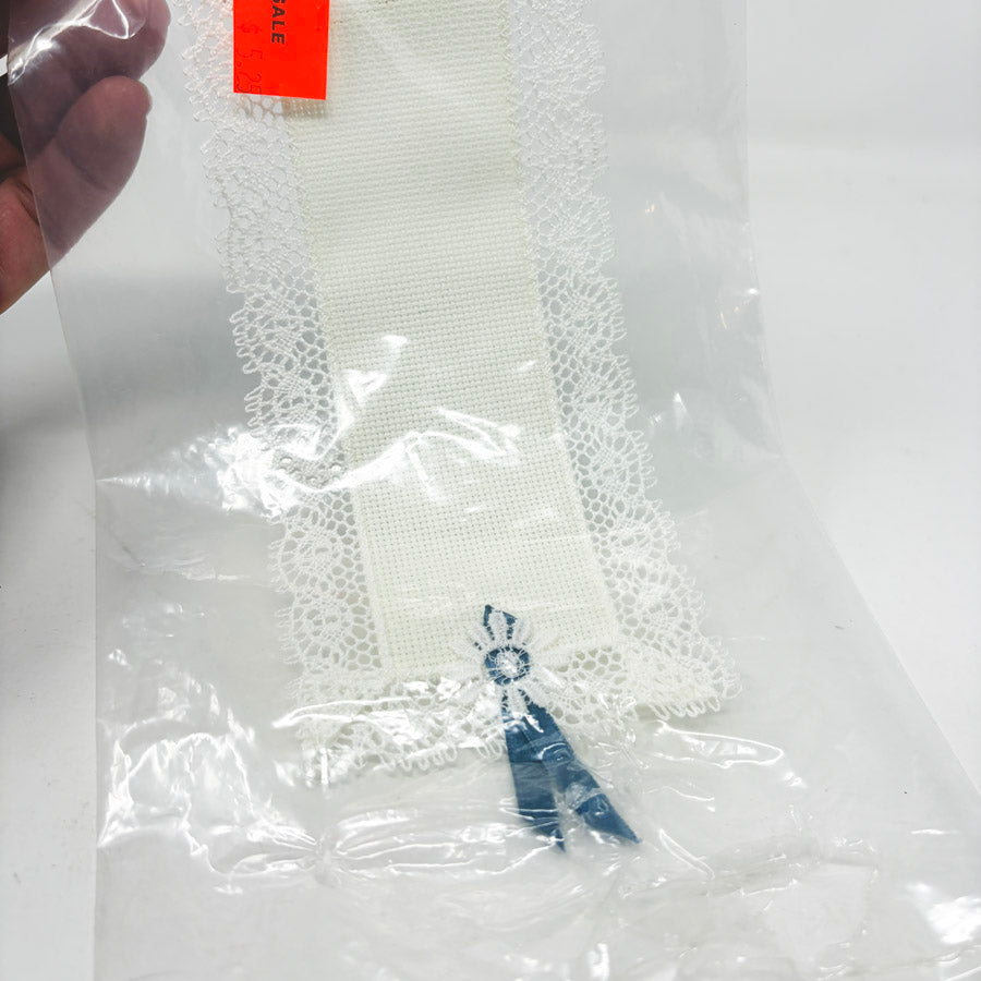 Aida Hanging Bands - Pink or Blue