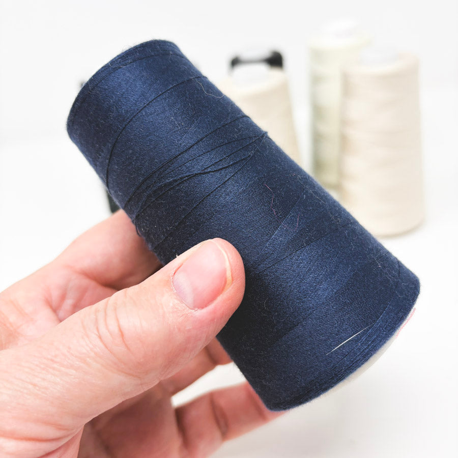 Serger Coats & Clark 100% Polyester Thread Spool (1)