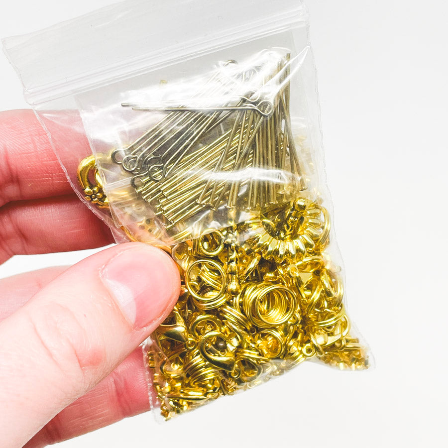 Findings Bundle - Pick a Metal