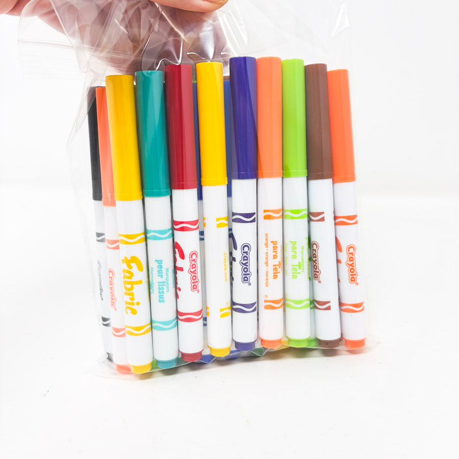 28 Crayola Fabric Markers