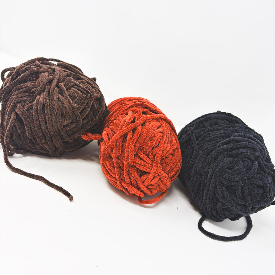Unmarked Chenille Yarn Bundle - Fall Colors
