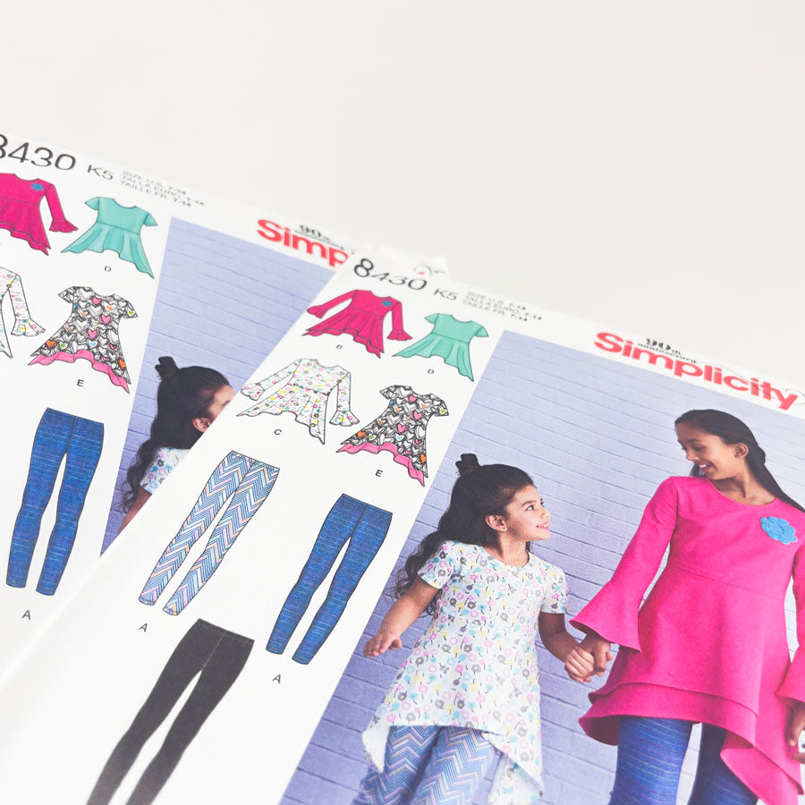 Simplicity 8430 Kids Top with Flounce and Leggings
