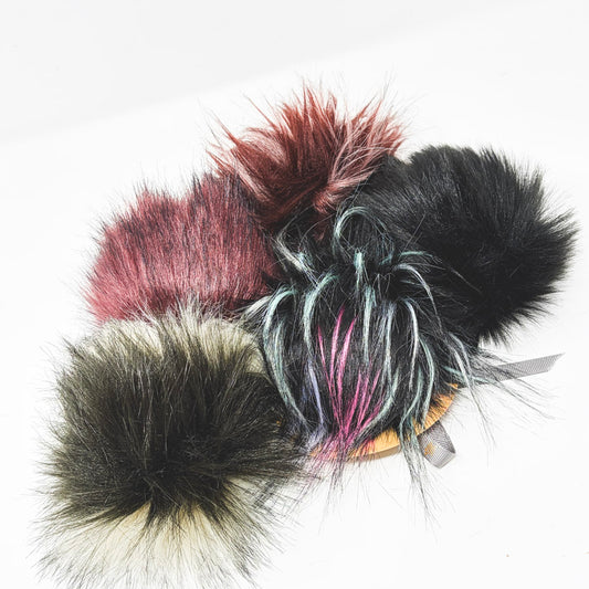 Grocery Girl Knit Faux Fur Pom Poms – Dark