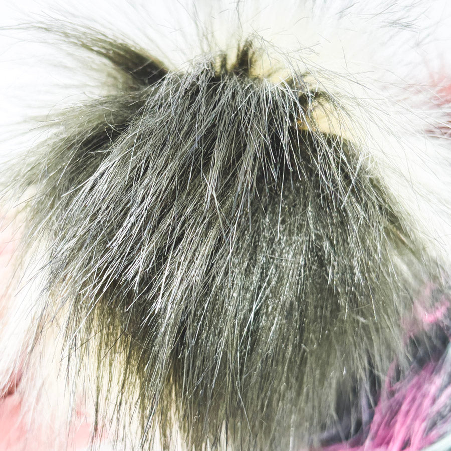 Grocery Girl Knit Faux Fur Pom Poms – Dark