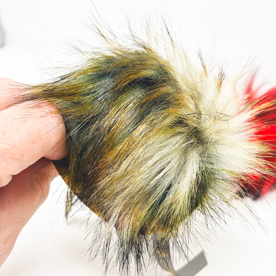 Grocery Girl Knit Faux Fur Pom Poms – High Chroma