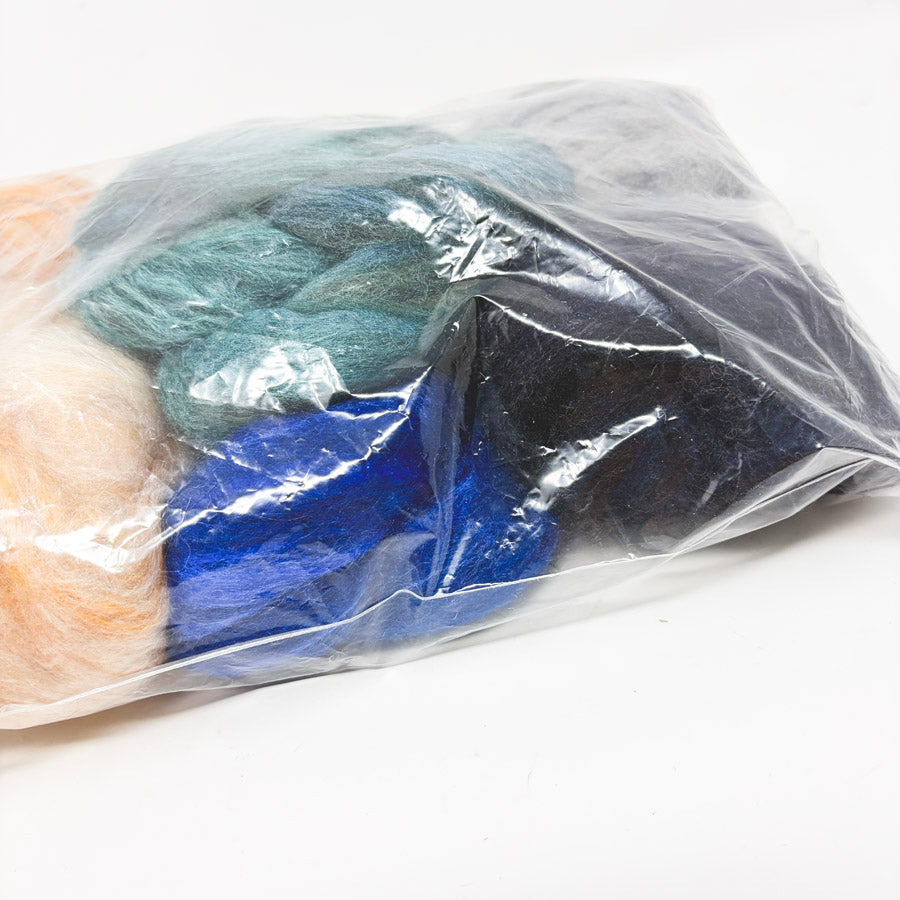 Set of Seven Colors – Wool Roving / 4oz