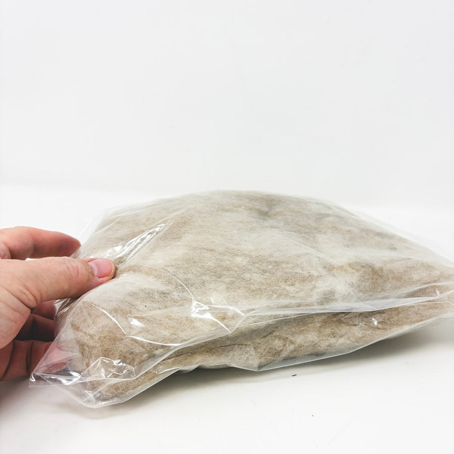 1.2 oz Natural Fiber Roving