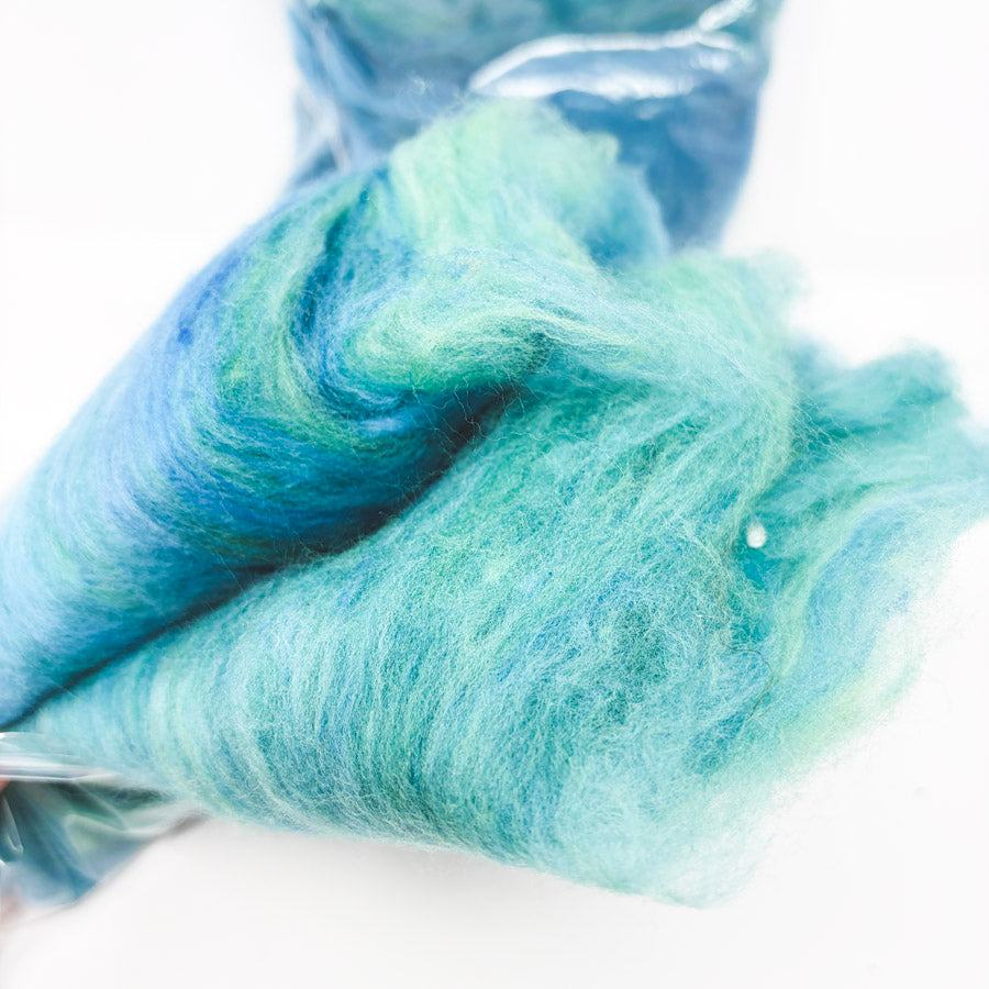 Blue Green Natural Fiber Roving (1)