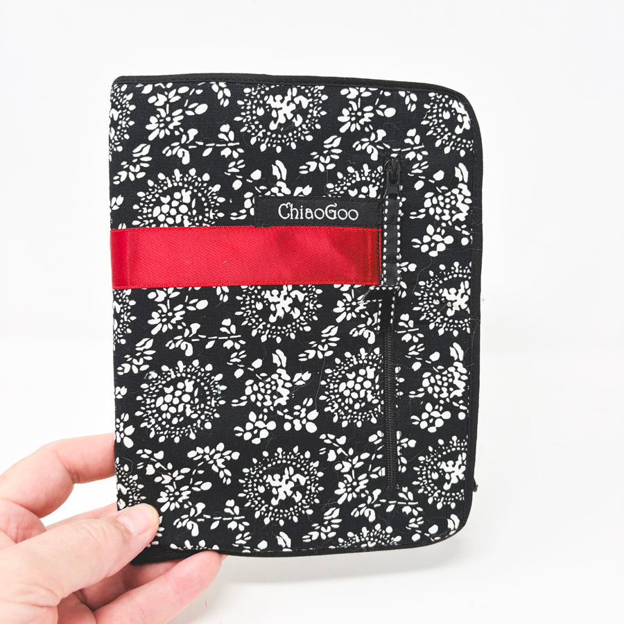 Red Stripe B&W Print Knitting Needle Case