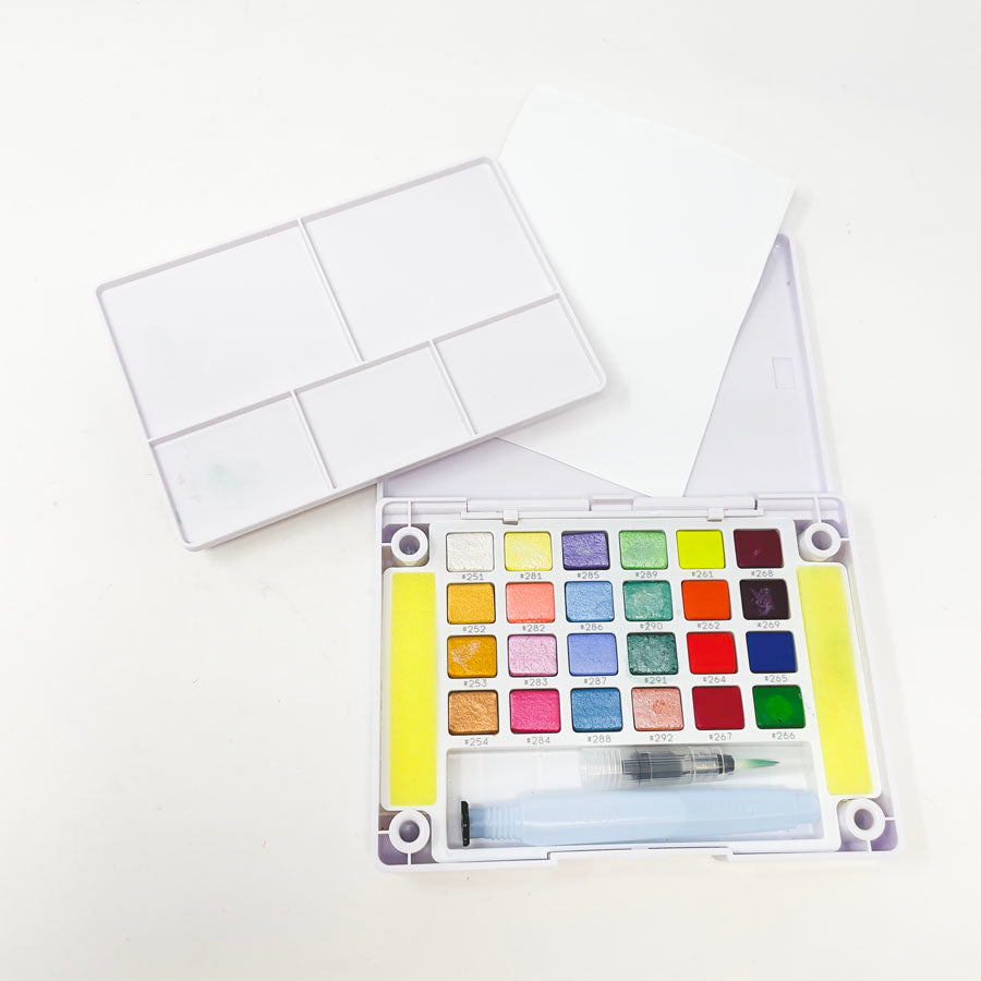 Sakura Koi Watercolor Half Pan Field Kit