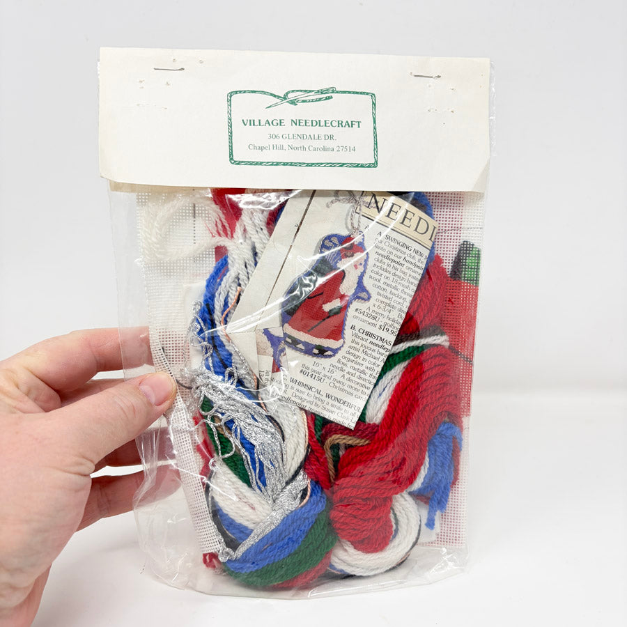 Golfing Santa – Village Needlecraft Needlepoint Ornament Kit
