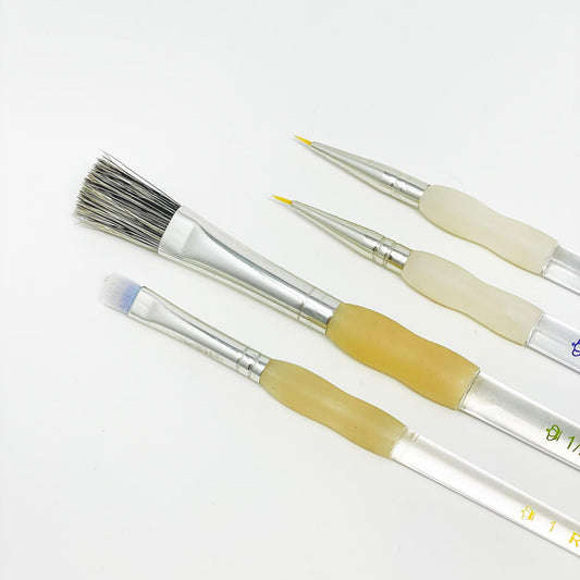 Bundle of Four R&L Clear Handle Paintbrushes