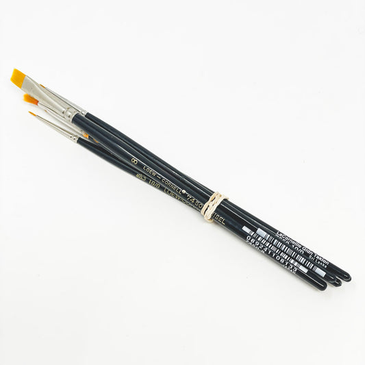 Bundle of Six L&C 7000 Series Paintbrushes