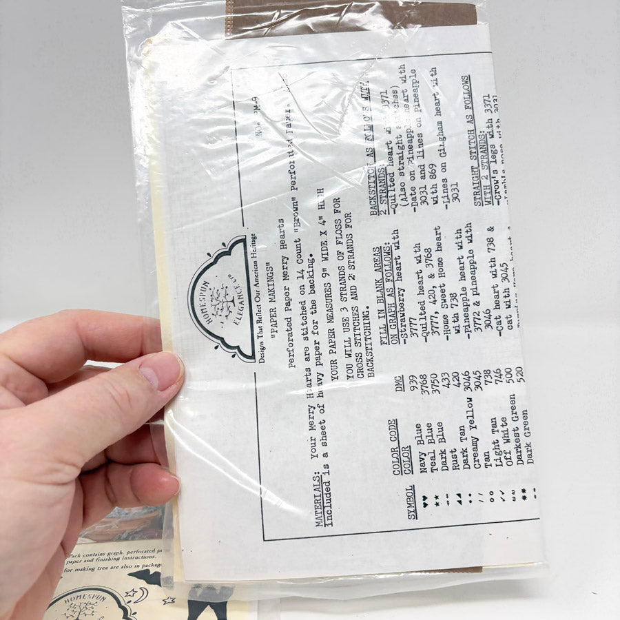 Paper Makings Ornaments – Homespun Elegance Cross Stitch Kits