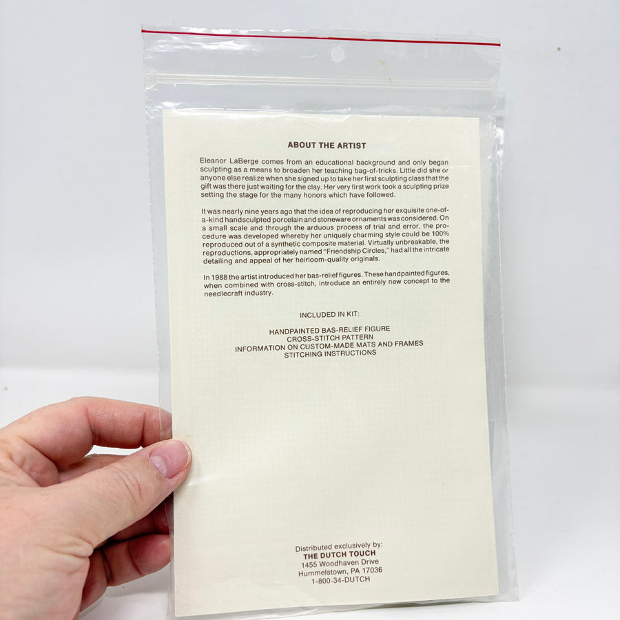 Friendship Collection – The Dutch Touch Cross Stitch Pattern with Figure