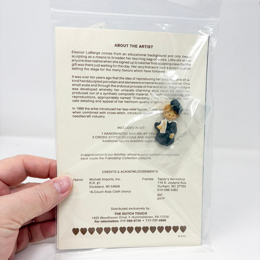 Friendship Collection – The Dutch Touch Cross Stitch Pattern with Figure