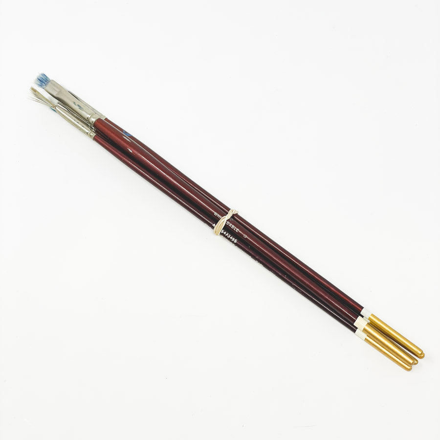 Bundle of Five Asst Red Handled Simmons Paintbrushes