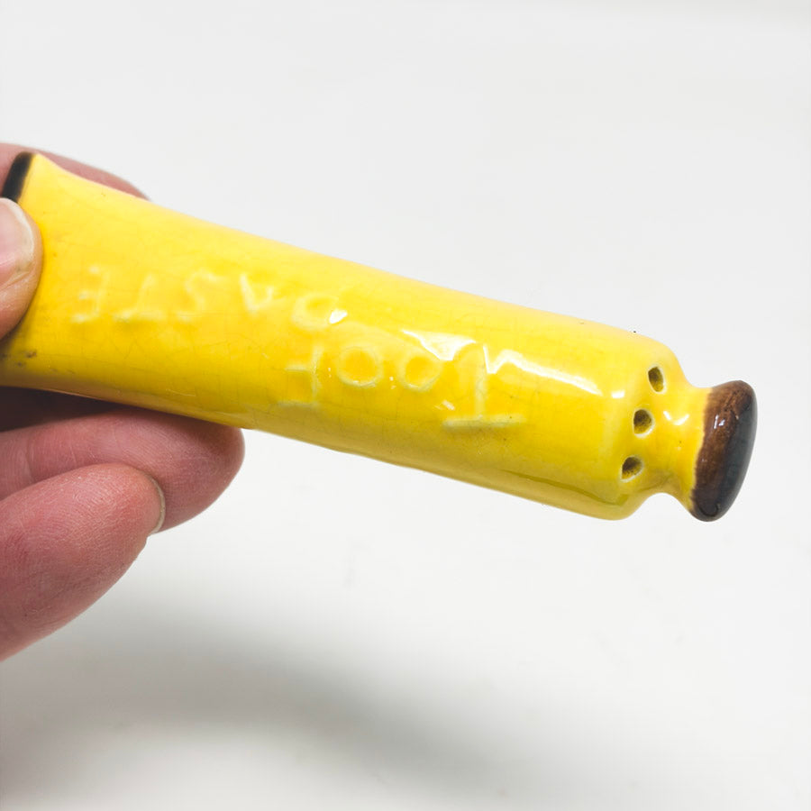 Vintage Treasure Crafts Toothbrush and "Toofpaste" Salt & Pepper Shaker Set