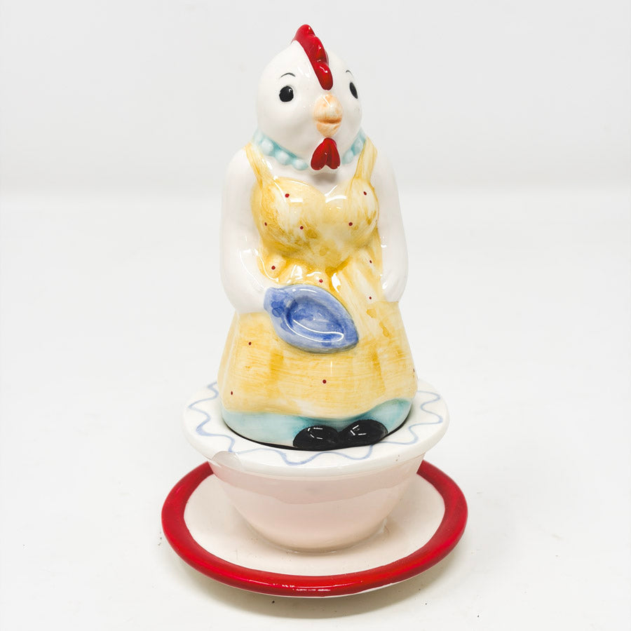Chicken on Dish Salt & Pepper Shaker Set (chipped)