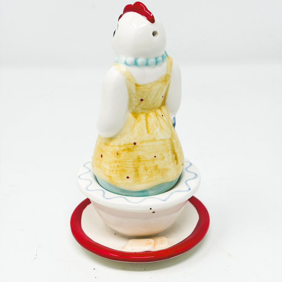 Chicken on Dish Salt & Pepper Shaker Set (chipped)