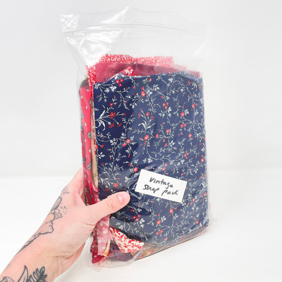 Jelly Filled Center – Vintage Fabric Scrap Pack