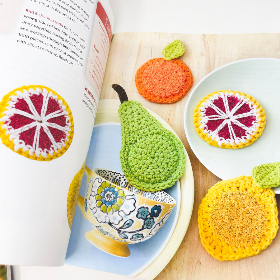 "So-Cute Scrubbies" Crochet booklet by Robyn Mazza