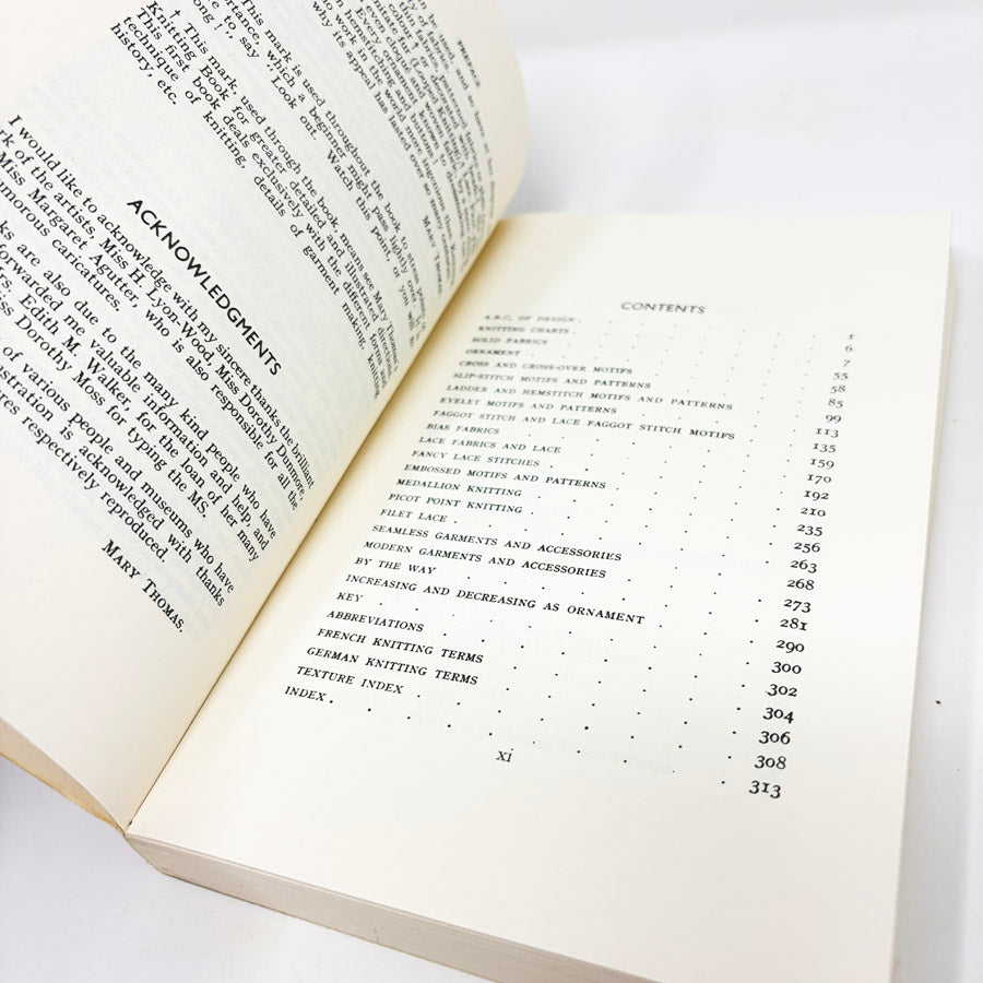 Mary Thomas's Book of Knitting Patterns