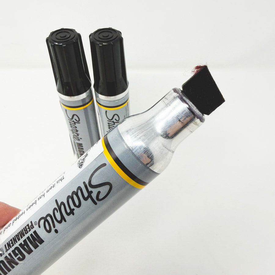 Sharpie Magnum Permanent Marker (1)