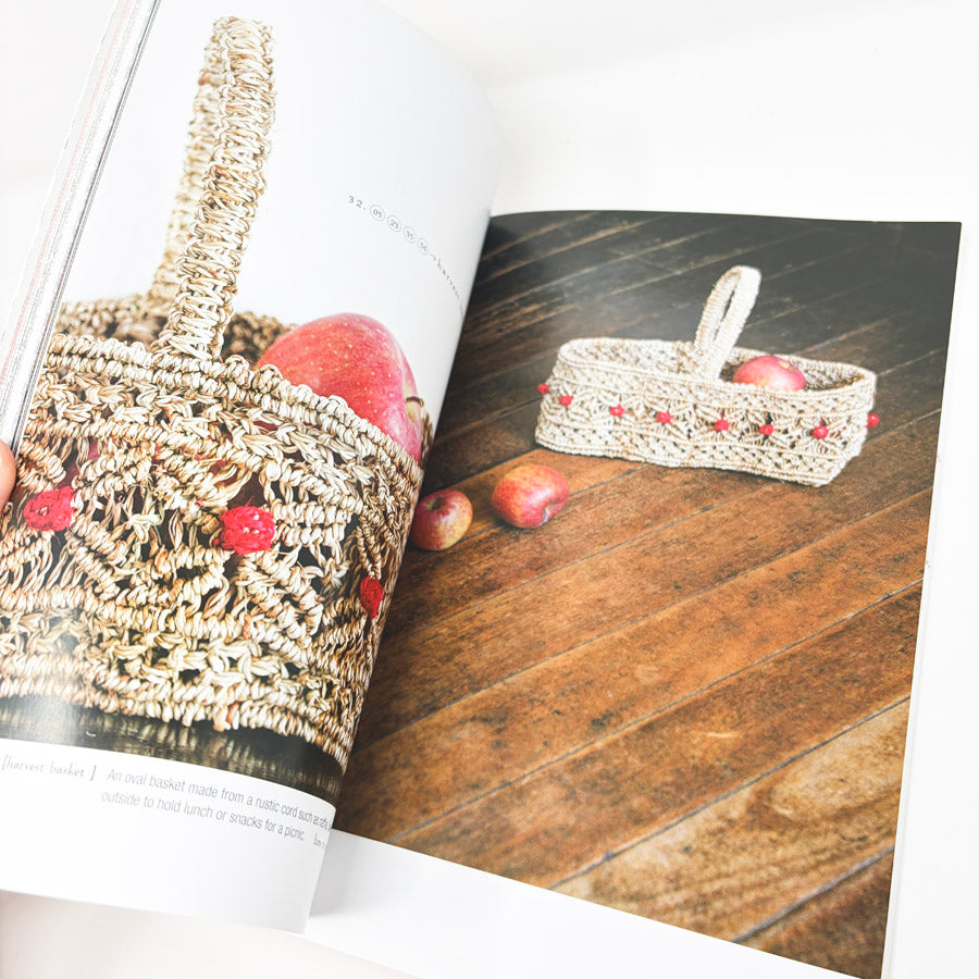 Macramé Pattern Book by Marchen Art Studio