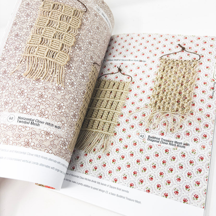 Macramé Pattern Book by Marchen Art Studio