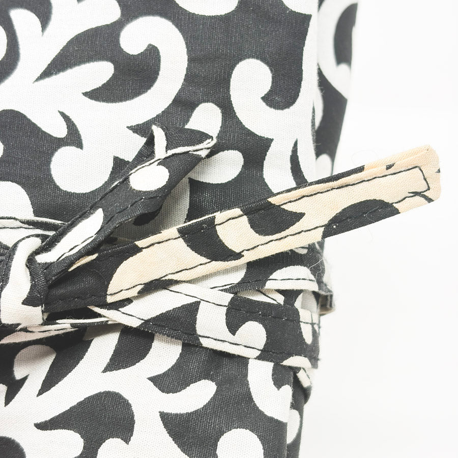 Della Q Interchangeable Needle Case