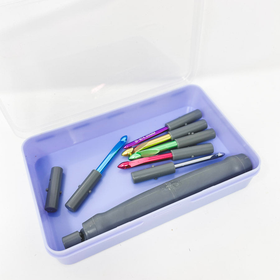 Susan Bates Twist + Lock Deluxe Interchangeable Crochet Hook Set
