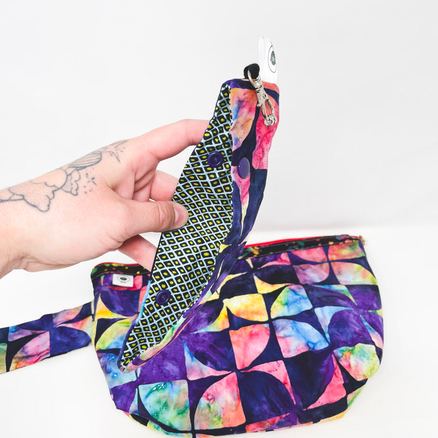 Crescent Shaped Zippered Project Bag