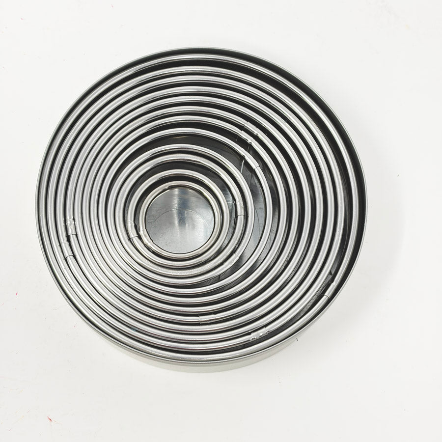 12 Round Cookie Cutters