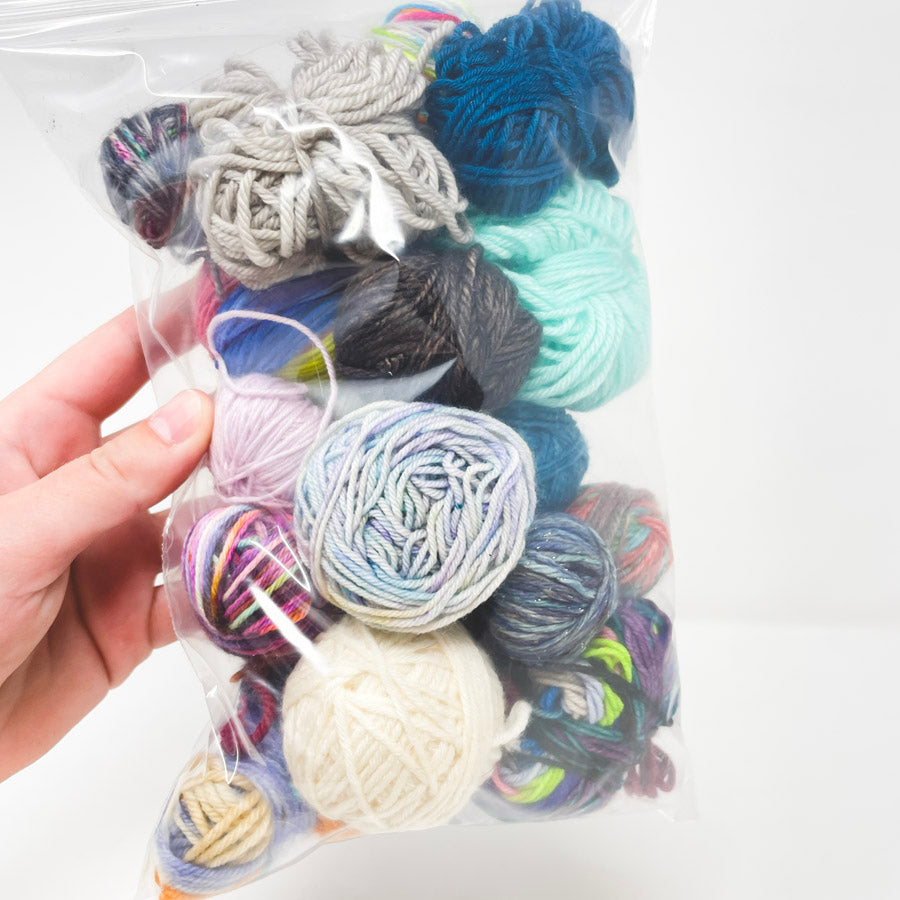 6" x 9" Stripey Yarn Ball Bundle
