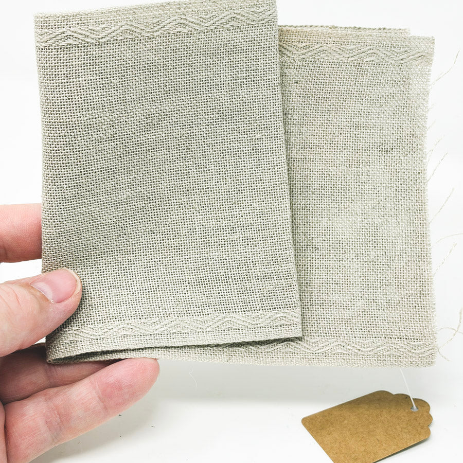 28 ct Tan Linen Decorative Edge Banding – 5" x 18"