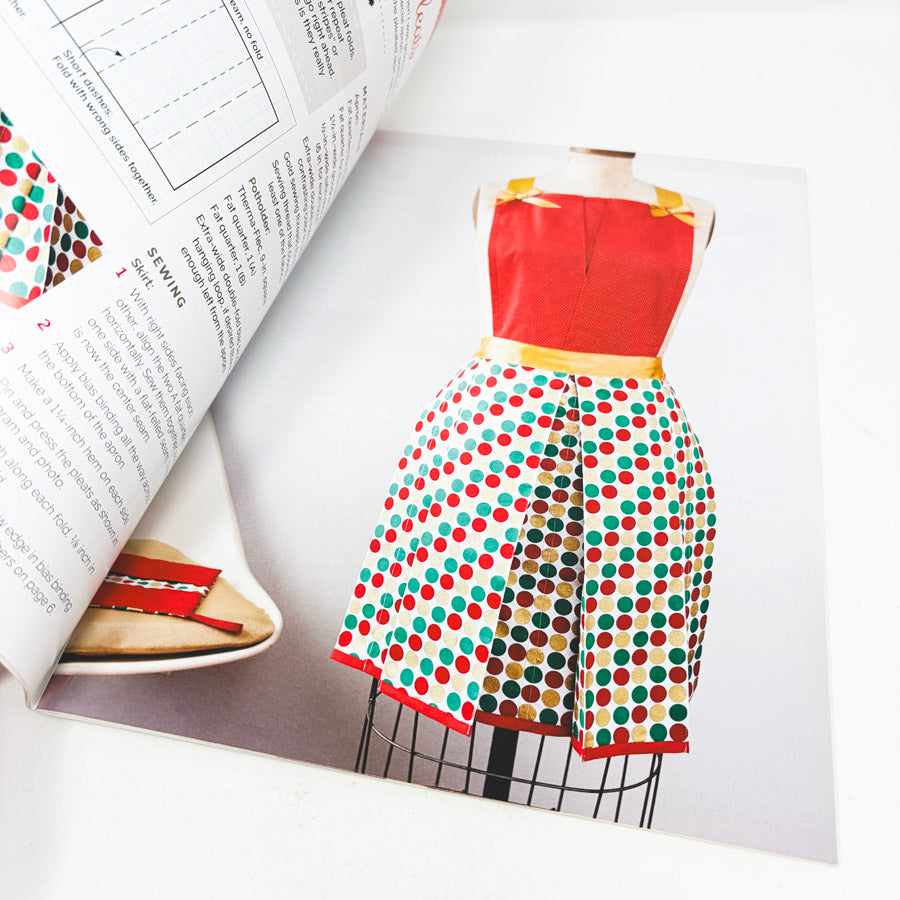 Fabulous Fat Quarter Aprons Booklet by Mary Beth Temple