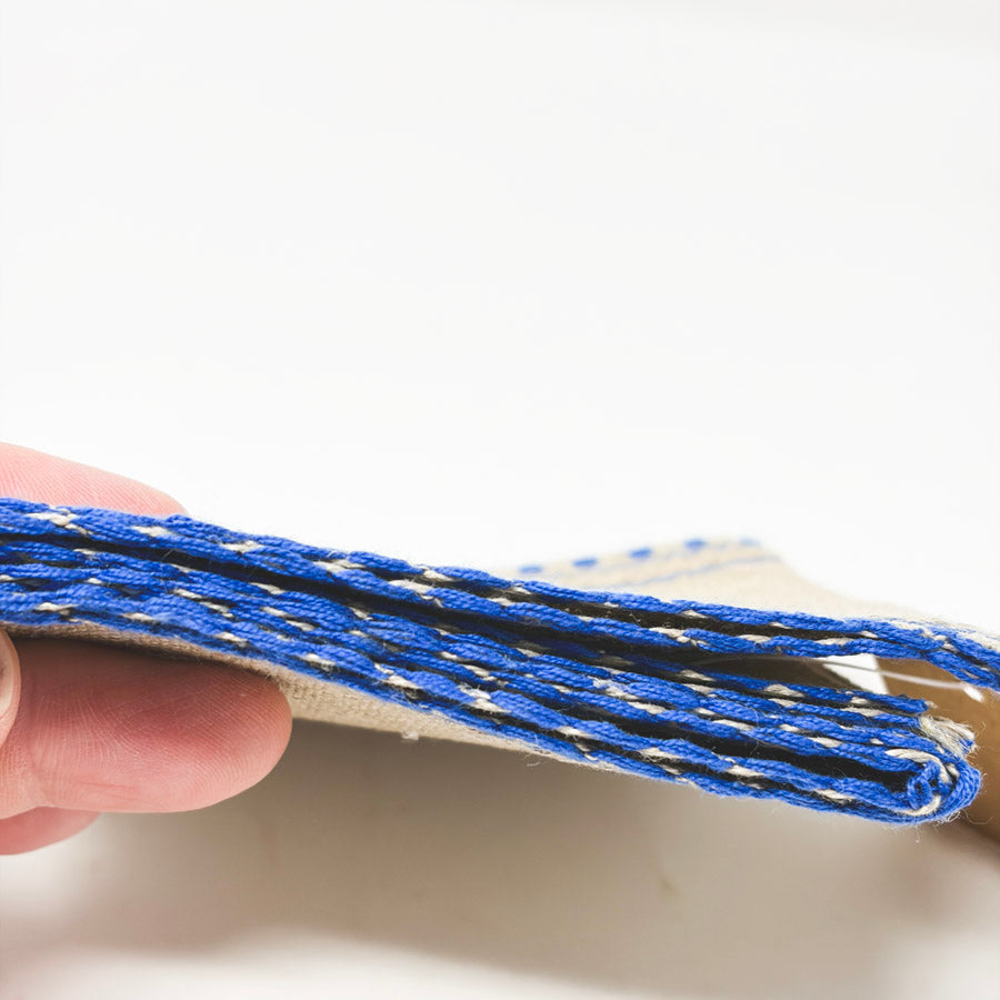 26 ct Tan with Blue Scallop Aida Banding – 4.75" x 34"