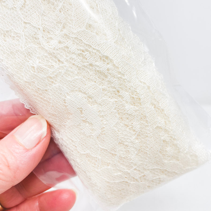 Cream Scallop Lace- 2.5" wide