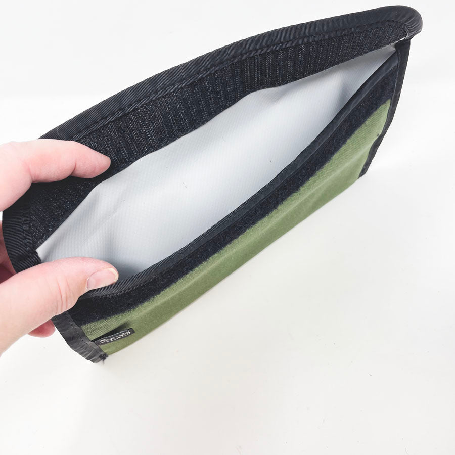 Chrome Velcro Pouch - Green