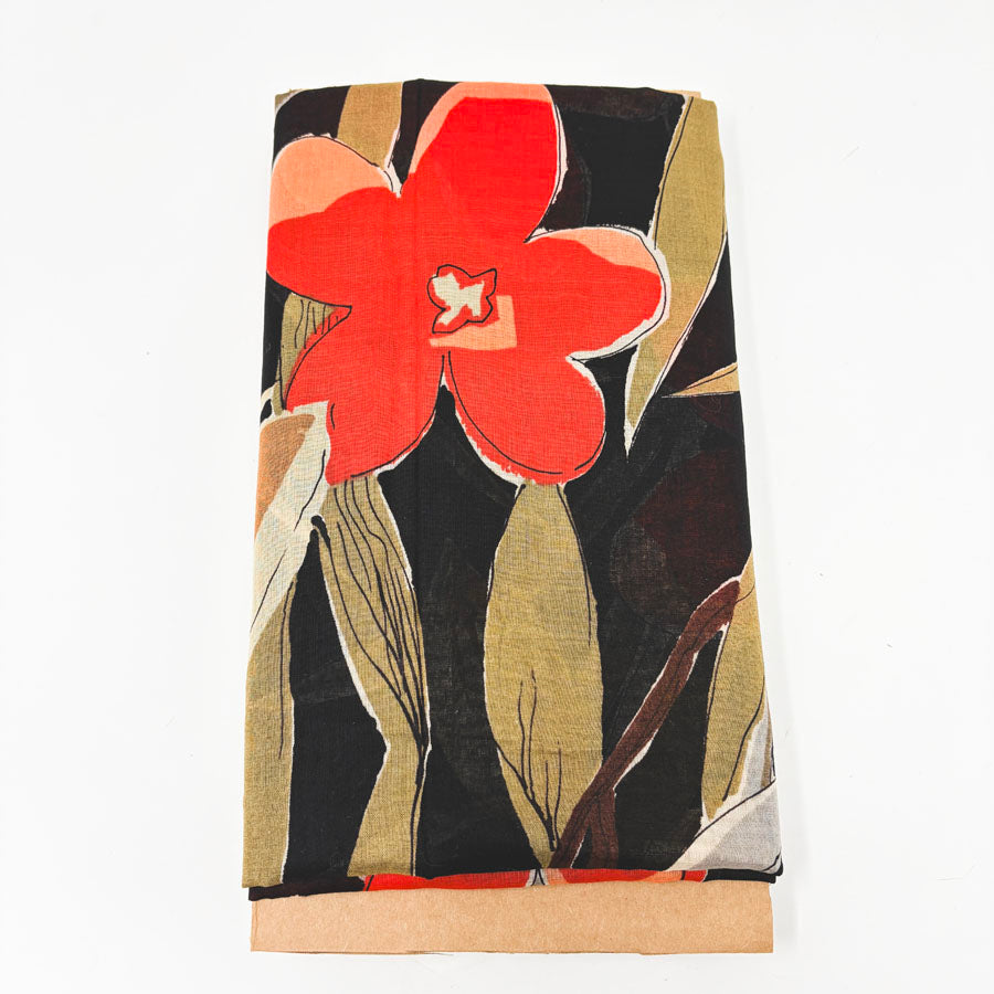 41" x 84" Lightweight Bold Red Flower Fabric