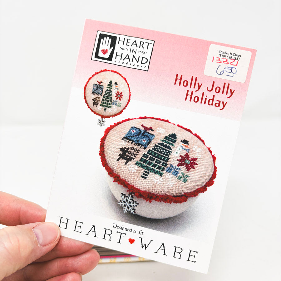 Heart in Hand NeedleArt Pattern