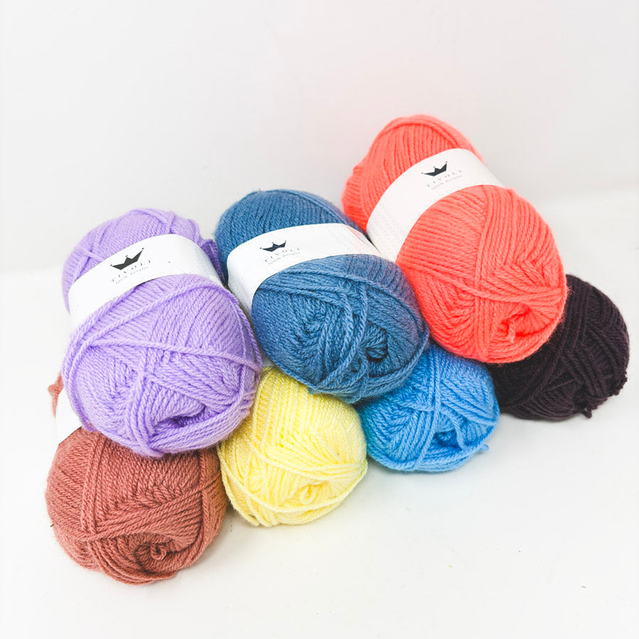 Tivoli Acrylic Yarn by Hobbii
