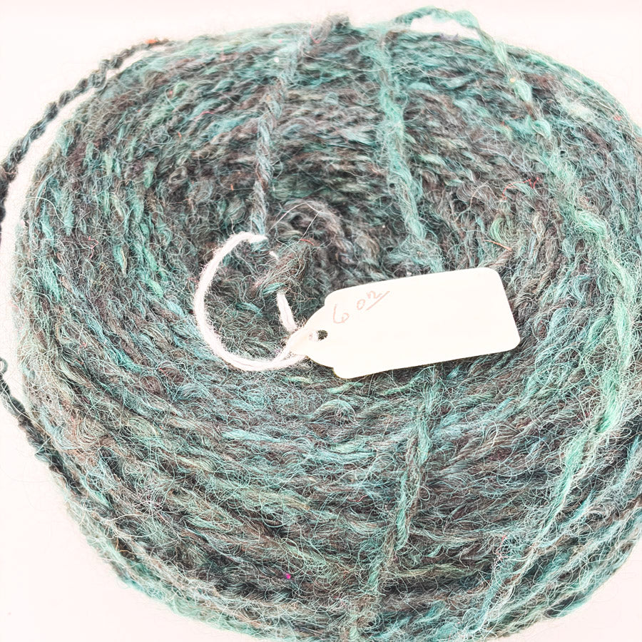 Dark Green Wool Yarn by Jarosz