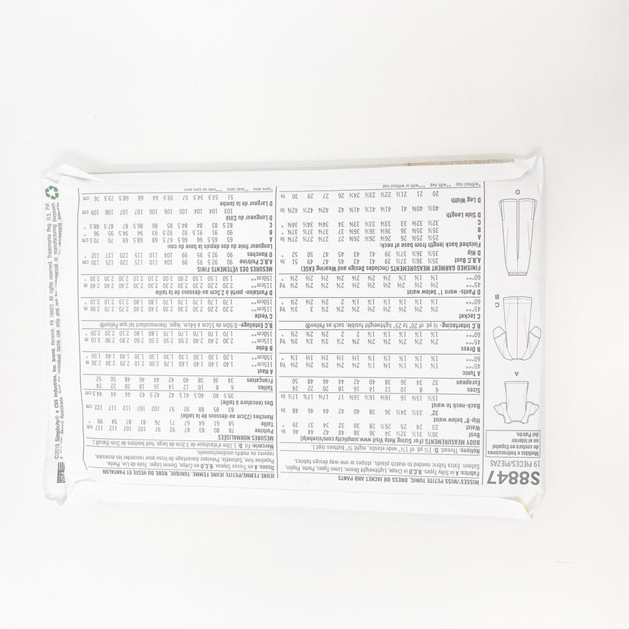 2019- Simplicity- S8847- Tunic, dress, or Jacket and Pants- Size 16-24