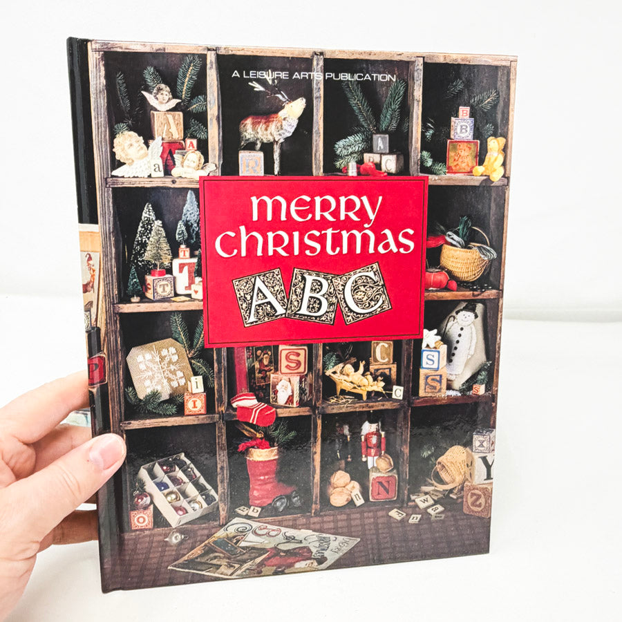 Leisure Arts Christmas Remembered Cross Stitch Pattern Book Series